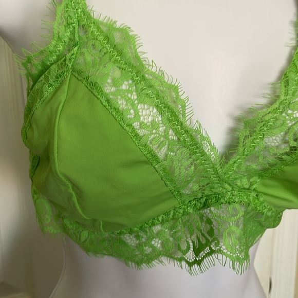 New with tag green lace bra bralette size M BootayBag - Picture 2 of 6